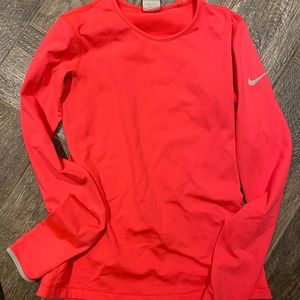 Nike hot pink dry fit
